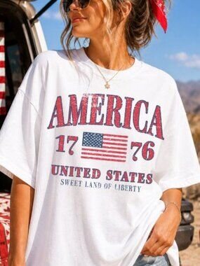 NEW Retro America 1776 July 4th Tshirt Fourth Of July Crewneck Graphic Tee